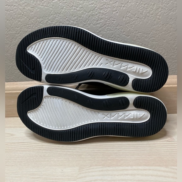 Nike Air Max Dia Black Summit White Sneakers AQ4312-001 Womens Shoes Size 9.5 - Picture 13 of 16